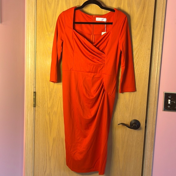 Newdow Dresses & Skirts - Newdow Classic Collection Cocktail Dress size L Red NWT